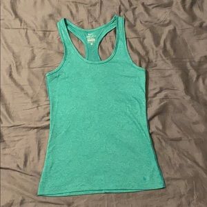 Nike dry fit women’s tank top